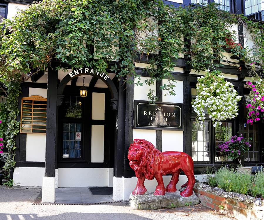 Red Lion Hotel